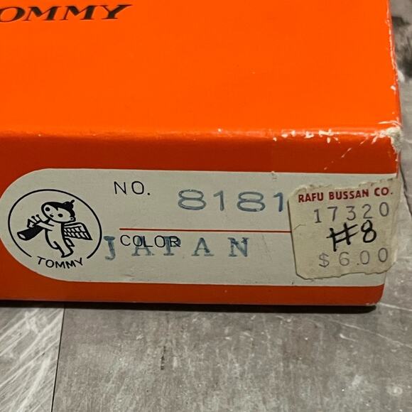 NIB vintage Tommy photo album from Japan, embroidered flowers - Picture 5 of 9